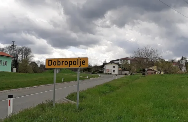 Svetniki bodo danes odločali tudi o tem, ali naj državi znova predlagajo izvedbo avtocestnega priključka pri Dobropoljah namesto pri 
Topolcu.