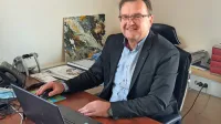 Dorijan Maršič: “Predvidevamo, da bomo akt o ustanovitvi zavoda 
podpisali v mesecu maju, kot eno od svečanih dejanj ob 30. 
obletnici ustanovitve Inkubatorja. To bo osnova za sprejem 
temeljnih aktov nove šole ter izvolitev upravnega odbora zavoda 
in  senata.”