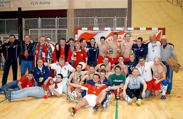 Jutri bo v polfinalu pokala igral kobariški Oplast - pokalni 
zmagovalec pred šestimi leti.
