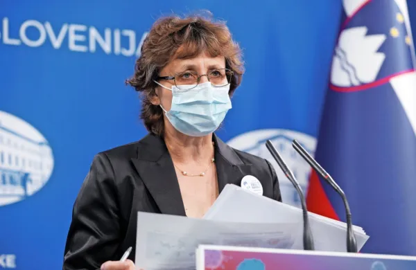 Nuška Čakš Jager, namestnica predstojnika Centra za nalezljive 
bolezni na NIJZ 