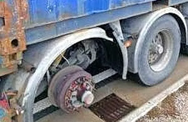 Vijaki so se odvili in plati&scaron;či sta končali vsako na svojem voznem pasu