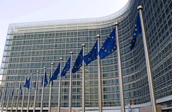 V državah Evropske unije od 9. maja poteka razprava o njeni 
prihodnosti, ki se bo po pričakovanjih končala v prvi polovici 
prihodnjega leta. 