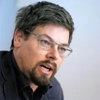 Jakob Počivavšek 