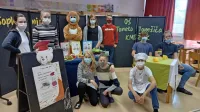Devetošolci OŠ Knežak so z idejo   navdušili žirijo,  saj so si prislužili 
srebrno priznanje.