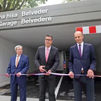 Avte v garažo, trge in ulice ljudem