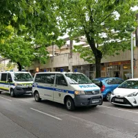 Do zob oboroženi policisti na več lokacijah v Novi Gorici i&scaron;čejo osumljence