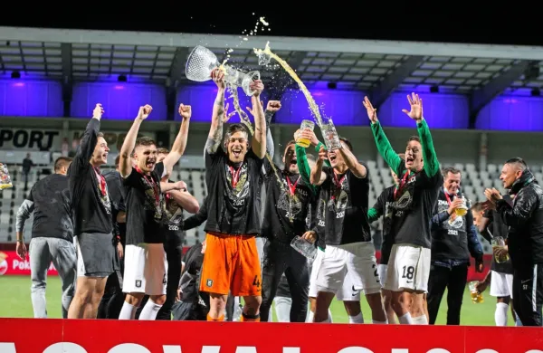   Pokalna lovorika je šla v roke nogometašem  Olimpije.