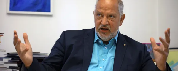 Andrej Šter