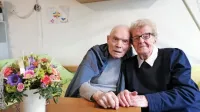 Zakonca Ivan in Marija Jenček iz Strmce sta 25. maja v Domu 
upokojencev Postojna  praznovala 70 let poroke.
