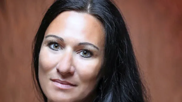 Dr. Nadja Furlan Štante
