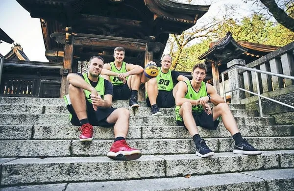 Simon Finžgar, Gašper Ovnik, Adin Kavgić in Anže Srebovt so ostali 
brez olimpijskega nastopa.