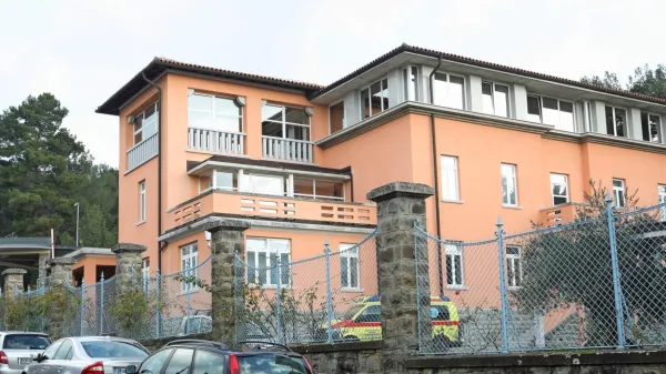 Začenja se drugi del sojenja  za korupcijo  v zdravstvu. Na zatožni 
klopi je tudi  vodja lekarne iz    Valdoltre.