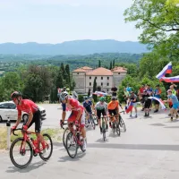 Ulissiju kraljevska etapa do Svete gore, Pogačar drugi