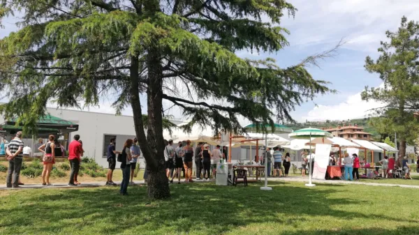 Na Primorskem so dneve odprtih vrat cepilnih centrov, kjer so 
cepili  brez naročanja, organizirali  že v več krajih, tudi v lucijskem 
zdravstvenem domu.
