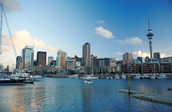 Novozelandski Auckland je mesto, ki prebivalcem omogoča najbolj kakovostno življenje na svetu. 
