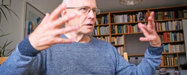 Mladen Dolar: “Ne prenesem dobro domoljubja, ki se trka po prsih 
in se napihuje in predvsem žuga domnevnim nedomoljubom.”