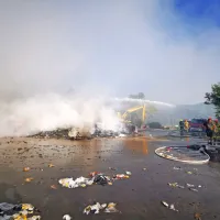 Kupe odpadkov kmalu pogasili