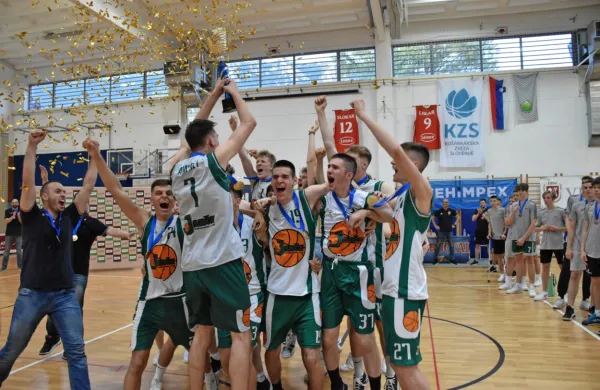 Novi kadetski prvaki - KK Janče Riko