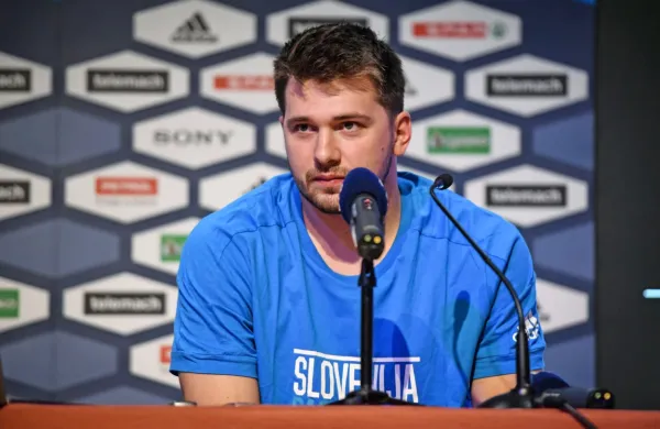 V napadu sta izstopala Mike Tobey in Luka Dončić (na fotografiji). 