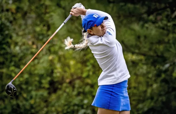 Slovenska profesionalna golfistka Ana Belac je postavila nov 
mejnik v slovenskem golfu.