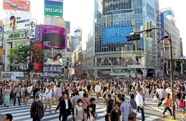 Japonska bo v olimpijskem mestu Tokio uvedla izredne razmere 
zaradi povečevanja primerov okužb z novim koronavirusom.