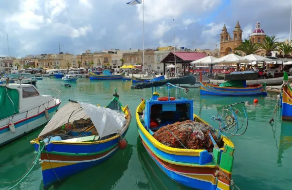 Malta zapira meje za necepljene proti covidu-19