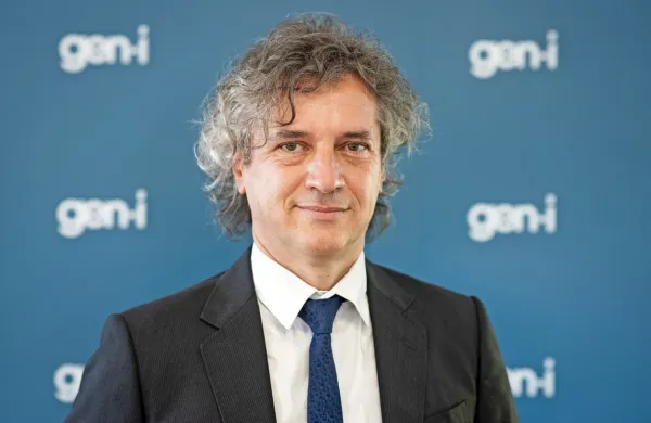 Robert Golob