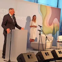 Pet Pak po 15 letih iz Ilirske Bistrice v Postojno