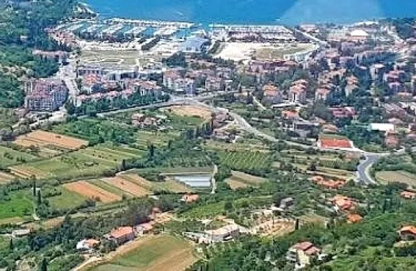 Za projekt odvajanja in čiščenja odpadnih voda v Luciji bo 
kohezijski sklad prispeval nekaj manj kot 843.000 evrov.