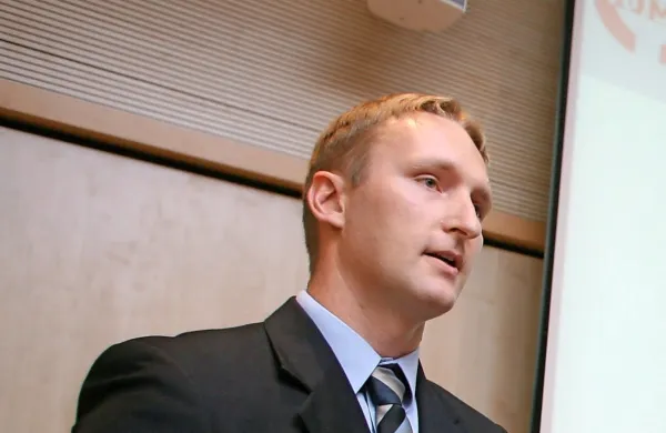 Iztok Prezelj