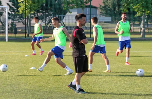 Zoran Zeljković je uspešno začel delo na klopi koprskega nogometnega prvoligaša.