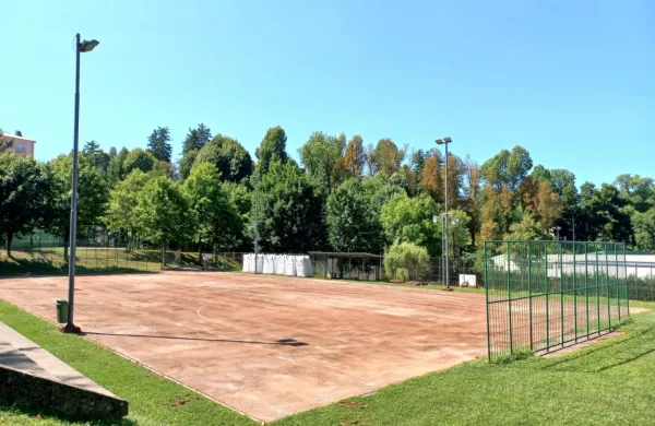 Prenovljeno igrišče v postojnskem športnem parku bo ponovno odprto v drugi polovici septembra.