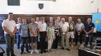 Koprski župan Aleš Bržan (levo) je v Pretorski palači podelil 
priznanja vitezom krvodajalcem in jubilantom, ki so v letih 2019 in 
2020 darovali kri več kot stokrat.