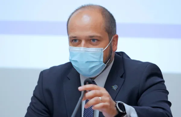 Minister za zdravje Janez Poklukar