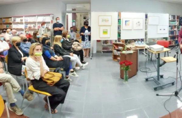 Simpozij, posvečen Jolki Milič, sta  obogatila domača glasbenika Martin Ukmar in Nastja Janžekovič. 