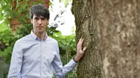 “S prehrano si ne smemo preveč zakomplicirati življenja,” opozarja dr. Igor Pravst.