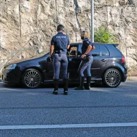 Divje nasilje in streljanje prekinilo trža&scaron;ko sobotno rutino