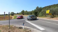 Krožišče med Železniško in Jadransko cesto naj bi bilo končano 
najpozneje do oktobra leta 2022.