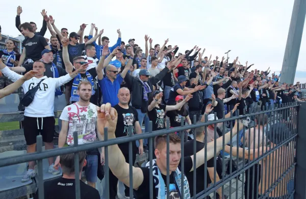 Izolski Ribari znajo na športnih prizoriščih pripraviti vzdušje kot 
malokdo.
