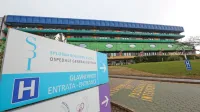 Covid oddelek v izolski bolnišnici je že  včeraj ob odprtju sprejel 
deset obolelih z južne Primorske  s težjim potekom bolezni.