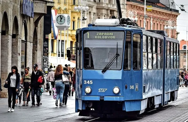 Slovenci kot manjšina počasi izginjajo iz Hrvaške, kar bi lahko 
vodilo v izgubo pravic, ki jih imajo v skladu s hrvaško zakonodajo.