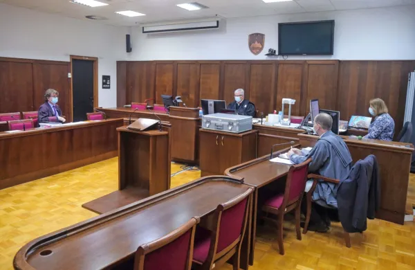 Odvetnik  Peter Fašun,  ki zagovarja Francija Strajnarja, bo  na sojenju dokazoval, da domnevno sporni   posel 
za družbo Hoteli Bernardin  ni bil  škodljiv.