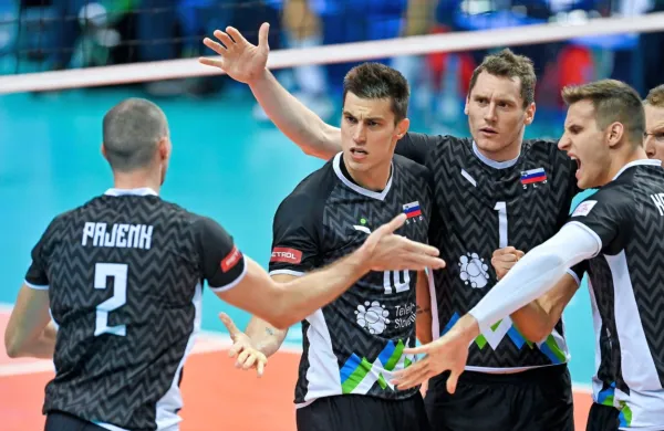 Italijani v fini&scaron;u močnej&scaron;i in bolj&scaron;i
