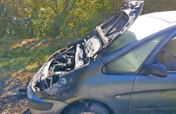 Avto zagorel med vožnjo