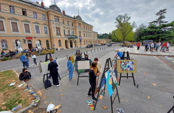 Gimnazijci skupaj ustvarjali