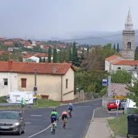 Odkrivali so Istro in se potili na bo&scaron;teranskem klancu