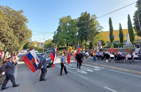 Na komemoraciji v Pobegih obsodili dana&scaron;nji fa&scaron;izem