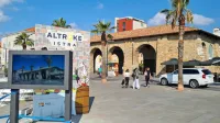 Prek novega zaslona si bodo lahko obiskovalci v obliki video 
animacije ogledali  zgodovinski razvoj Taverne skozi tri različna 
obdobja.