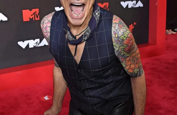  David Lee Roth sredi septembra na podelitvi MTV-jevih glasbenih 
nagrad.