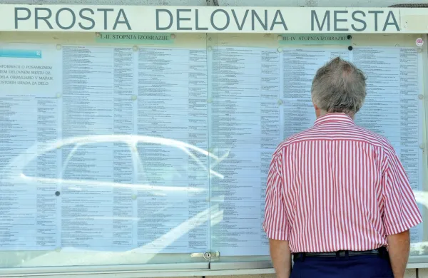 Brezposelnost v Sloveniji se  je zmanjšala osmi mesec zapored.